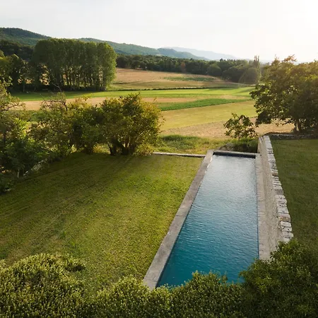 Domaine Paradis شقة *